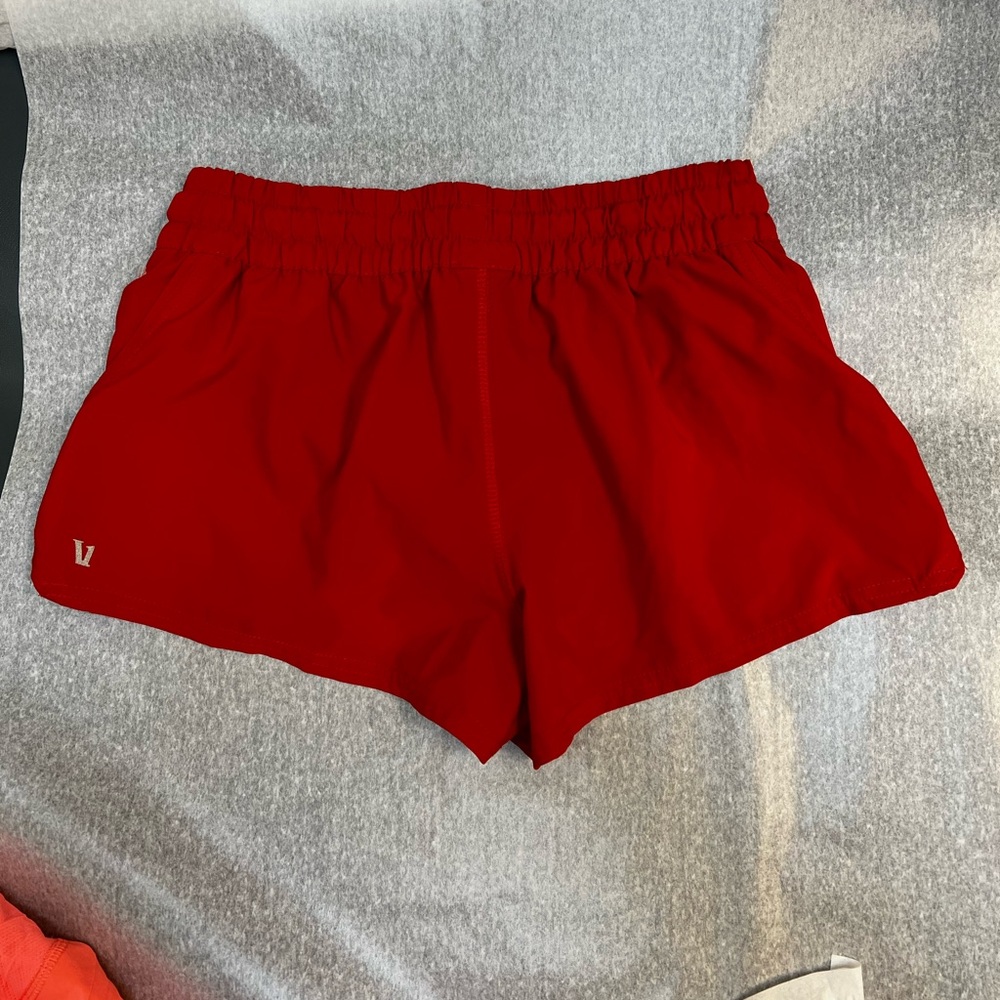 Vuori clementine 2.0 shorts size XS - Picture 2 of 11